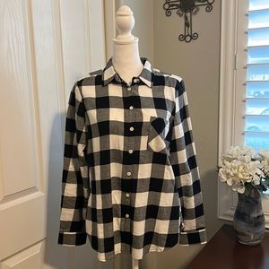Alexander Jordan Women’s Black/White Buffalo Check Plaid Button Down Shirt